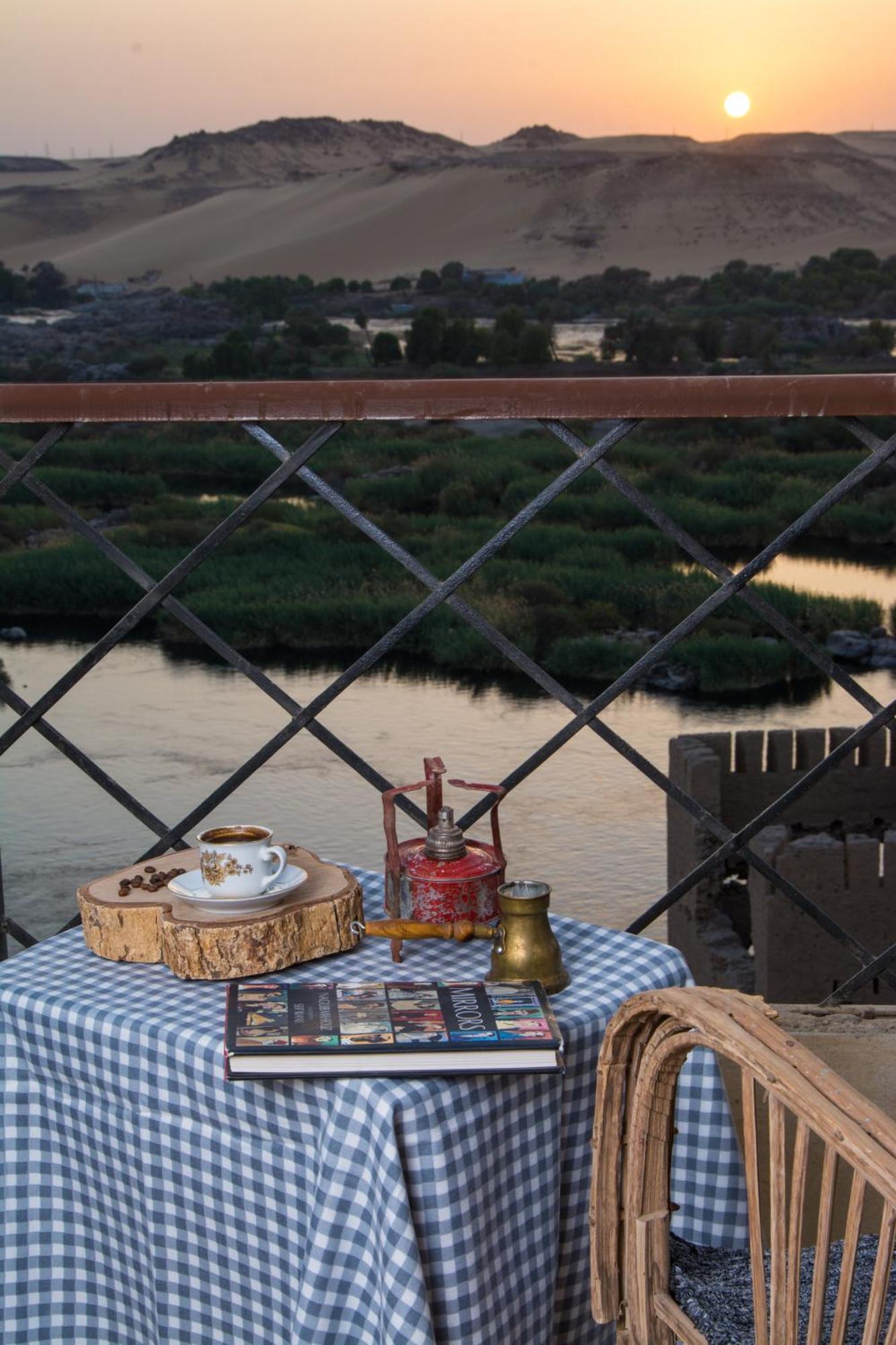 Aswan Nile Palace Extérieur photo
